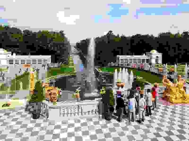 Courtyard and fountains, Petergof.