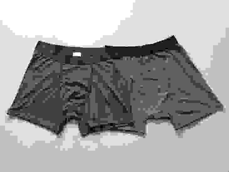 AIRism Boxer Briefs, [AIRism Boxer Briefs] Not only does it keep you dry  and cool down there with its smooth and silky soft microfiber texture, it  is made stretchable to fit