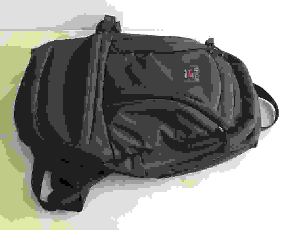 Tom Bihn Synapse 25 flat