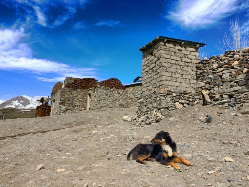 Life in the tiny mountain village of Khinalug – Snarky Nomad